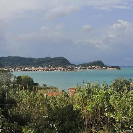 Megali Beach Nikos Сидари Екстериор снимка